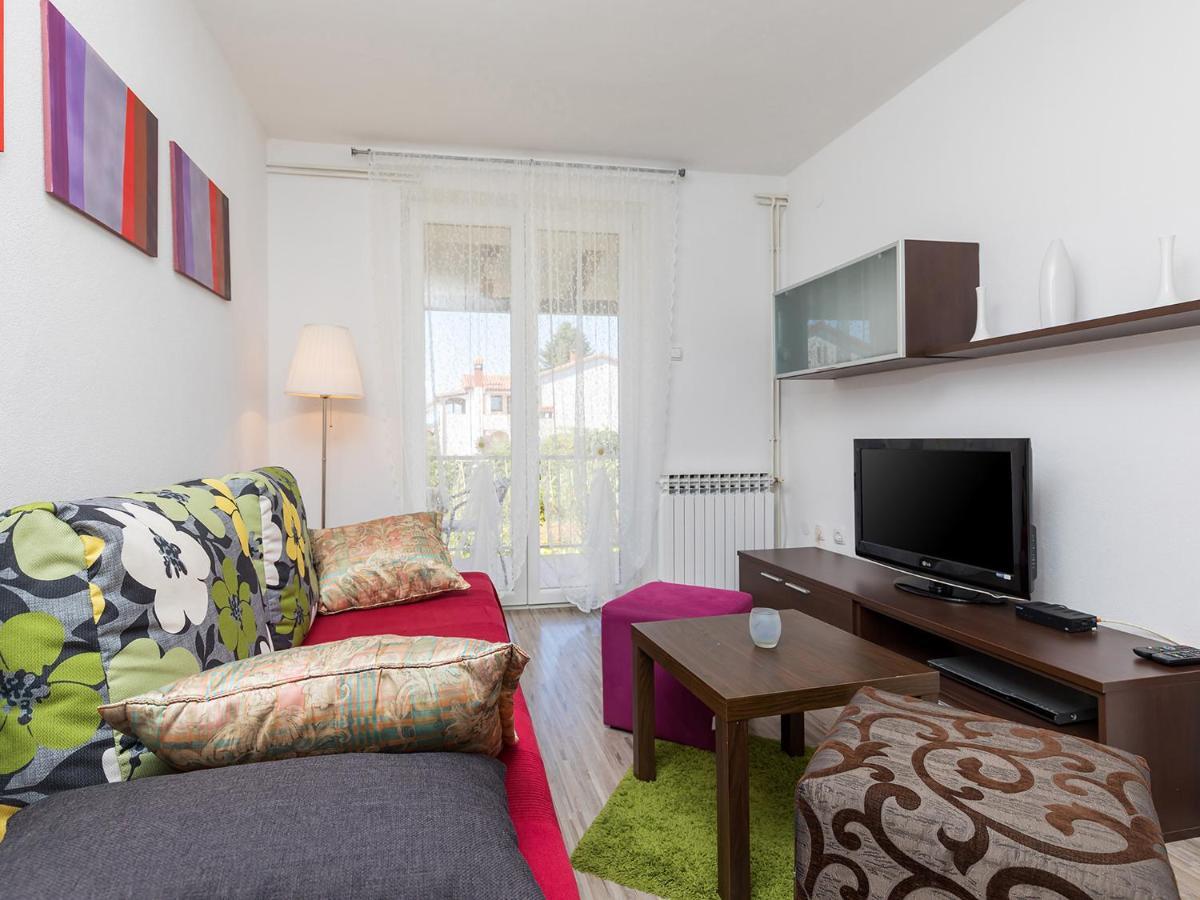 Tasha Apartment *